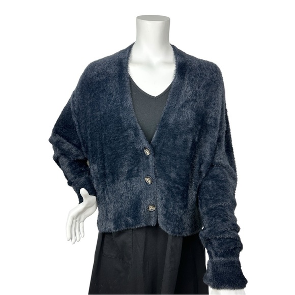 Free People One Fuzzy Crop Cardigan Sweater Navy/Charcoal Blend Small Oversize - Picture 1 of 8